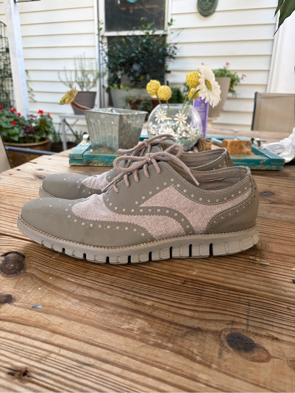 Cole Haan ZERØGRAND Men’s 10.5 Wingtip Oxford Gray Metallic Knit Shoes